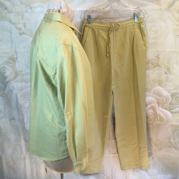 NWT Dana Gibson Leisure Pant Suit Button up Top Drawstring Waist Pants Large - Picture 2 of 12